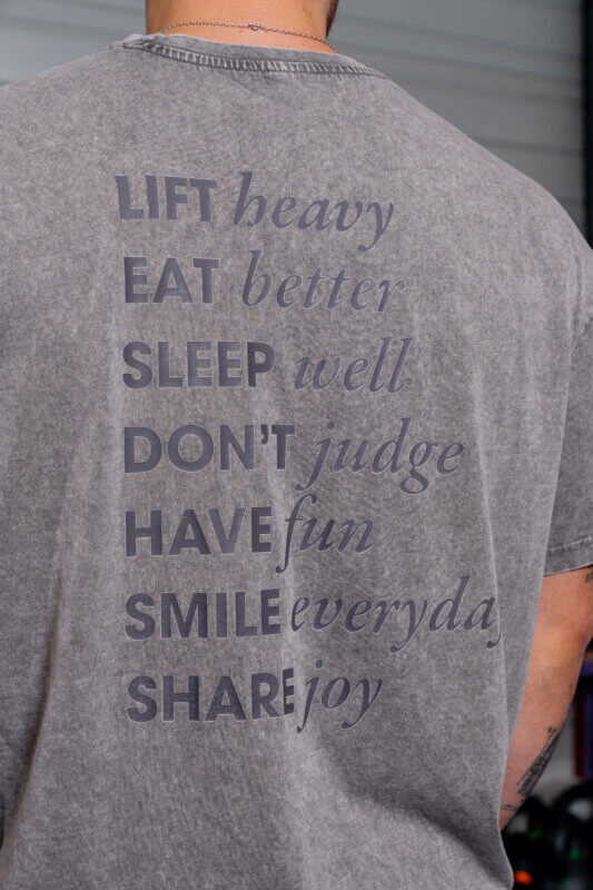 T-shirt Oversize Washed “Lift & Share”