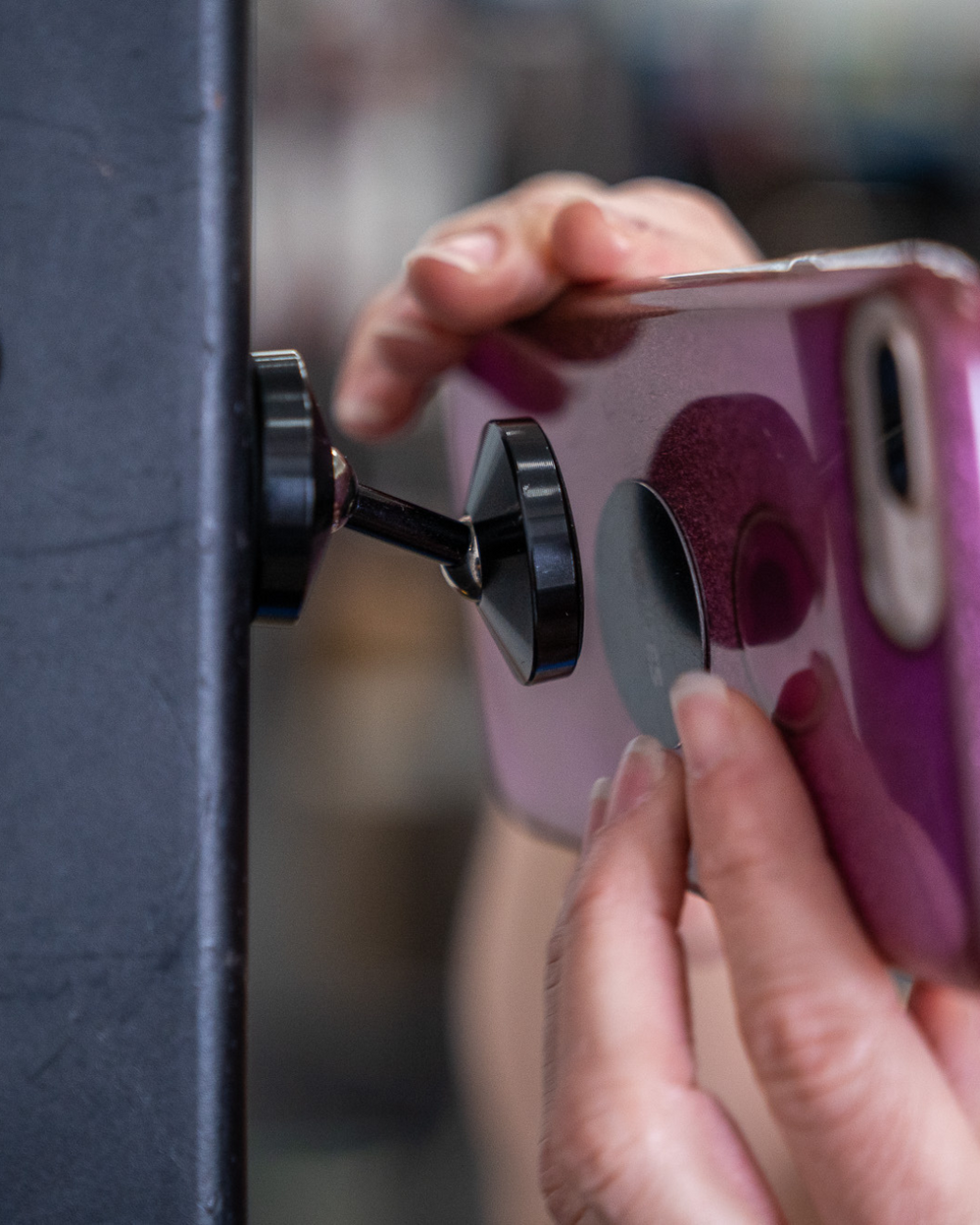 Support magnétique pour téléphone